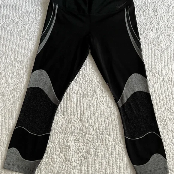Nike zonal deals strength women's